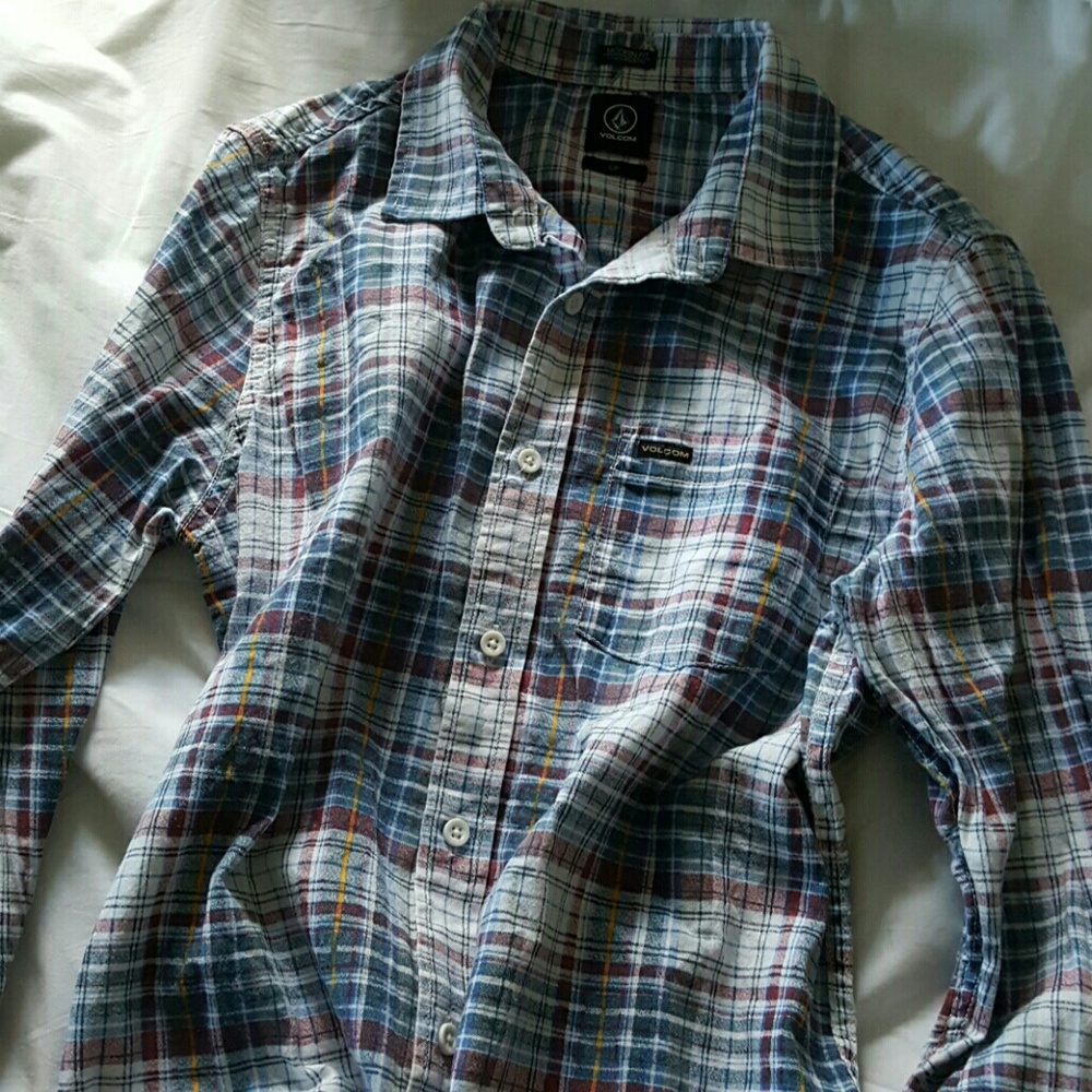 Volcom Plaid Button Up - Picture 7 of 8